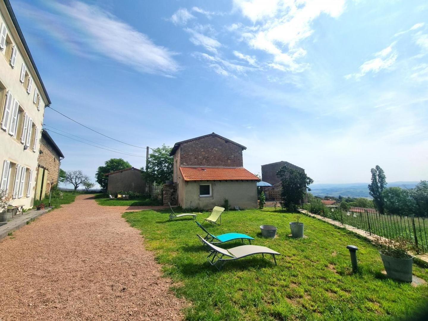 Villemontais La Ferme Des Galoches B&B 외부 사진